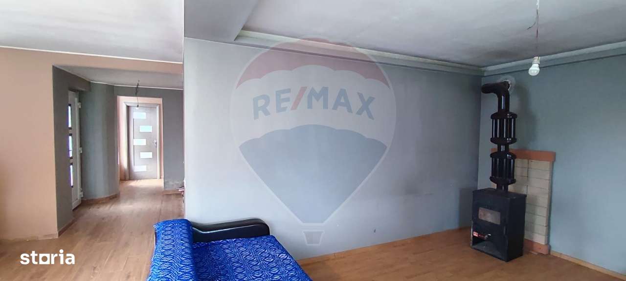 DE VANZARE casa la 10 min de oras - Imagine principală: 4/8