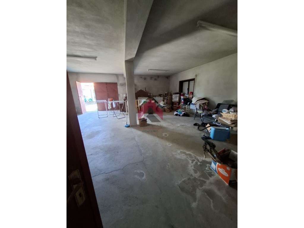 Moradia T3 Isolada na Costa do Valado-58