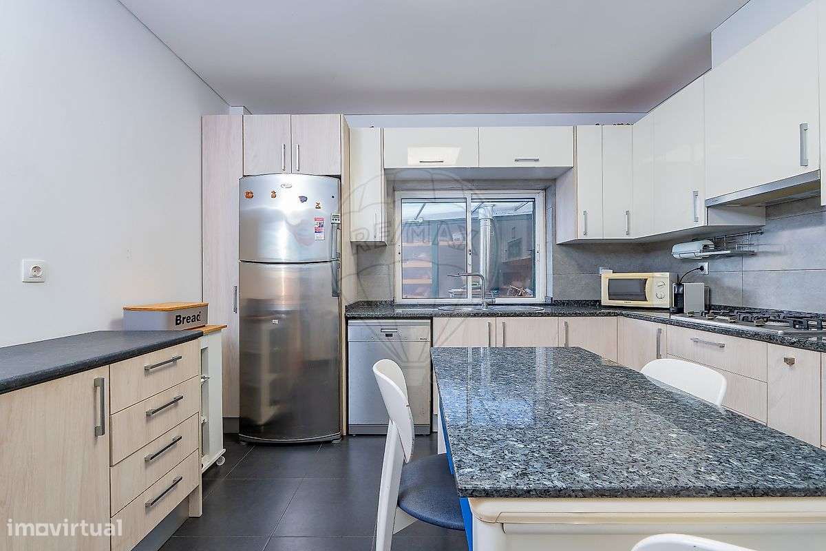 Moradia T5 para venda-5