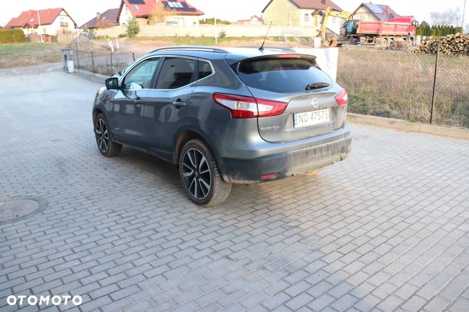 Nissan Qashqai 1.5 dCi Tekna+ - 4