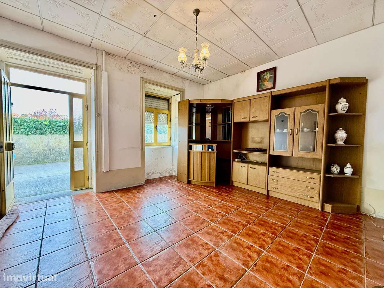 Moradia T2 com sótão e terraço no centro de Ovar - Grande imagem: 3/25