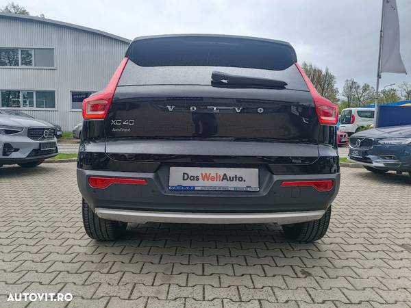 Volvo XC 40 D3 Momentum Pro - 13