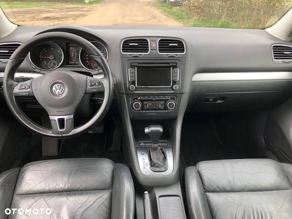 Volkswagen Golf 2.0 TDI DPF DSG Highline - 19