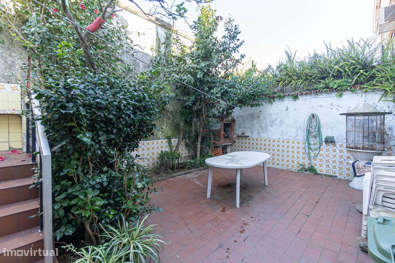 Casa c/ História e Potencial Extraordinário, Zona Tradicional do Porto-10