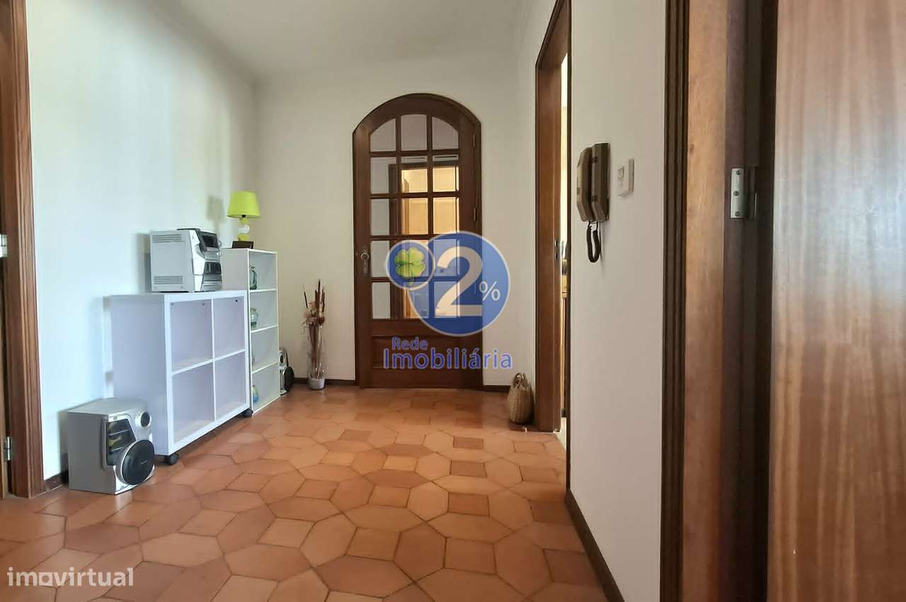 Apartmento T3 | Garagem | Arrecadação - Marrazes-3