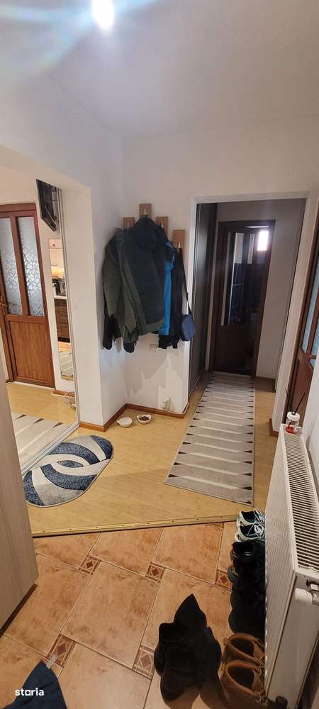 Vand apartament cu 3 camere pe Strada Fanionului, Craiter - Imagine principală: 3/12