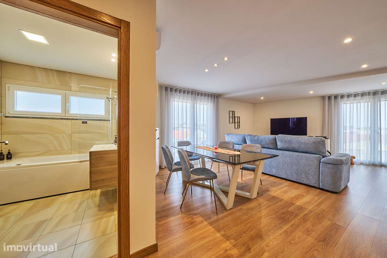 T2 c/Suite c/ Lugar de garagem e c/ licença de AL - Grande imagem: 4/30