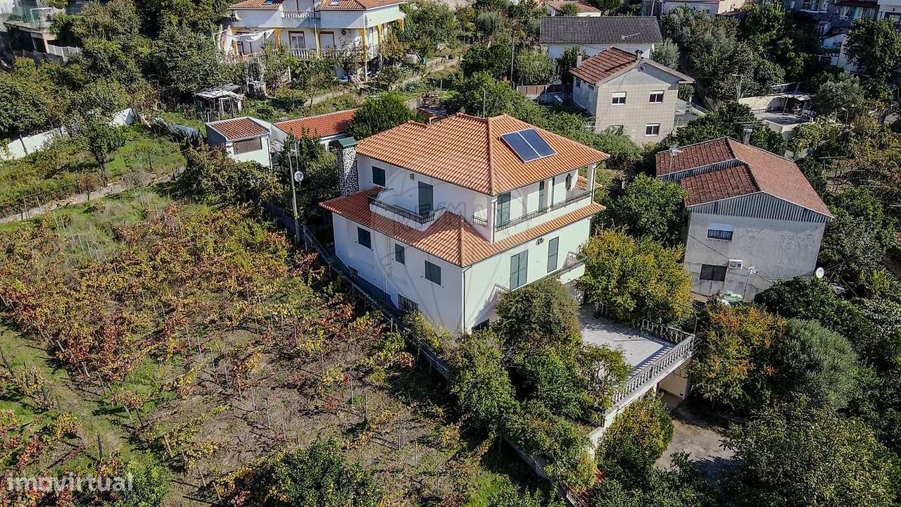 Moradia T5 para venda - Grande imagem: 3/7