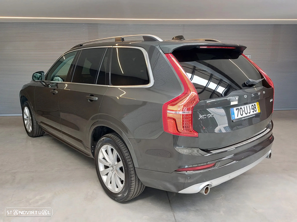 Volvo XC 90 2.0 D4 Momentum - 4