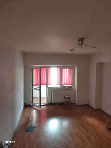 Apartament 3 camere - Imagine principală: 4/4