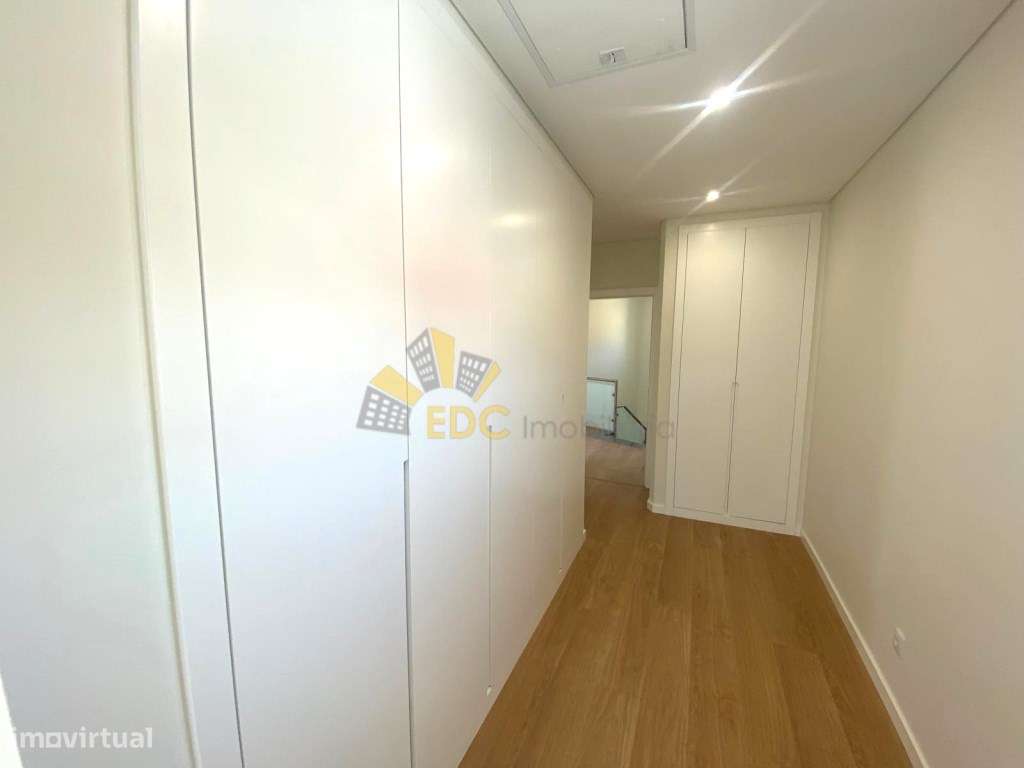 OFERTA ESCRITURA NOTARIAL| Moradia T3+1 | Construção Nova | Localiz...-41