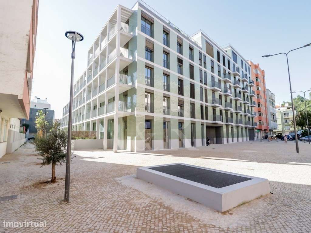 Penthouse T4+1 com terraço, piscina e vista rio no Dafundo, Oeiras-45