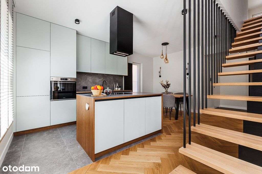 Nowy budynek podzielony na dwa apartamenty-11