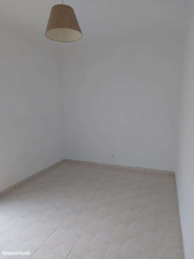 Apartamento T2 para arrendar em Moscavide - Grande imagem: 5/16