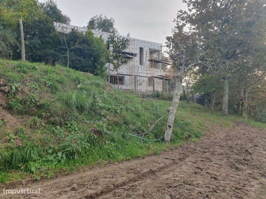 Parcela de Terreno, Avessadas e Rosém-7