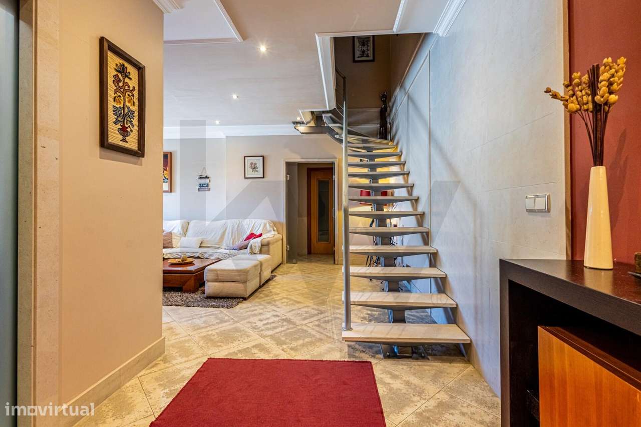 T3 Duplex com Terraço e Churrasco no Entroncamento - Grande imagem: 2/60