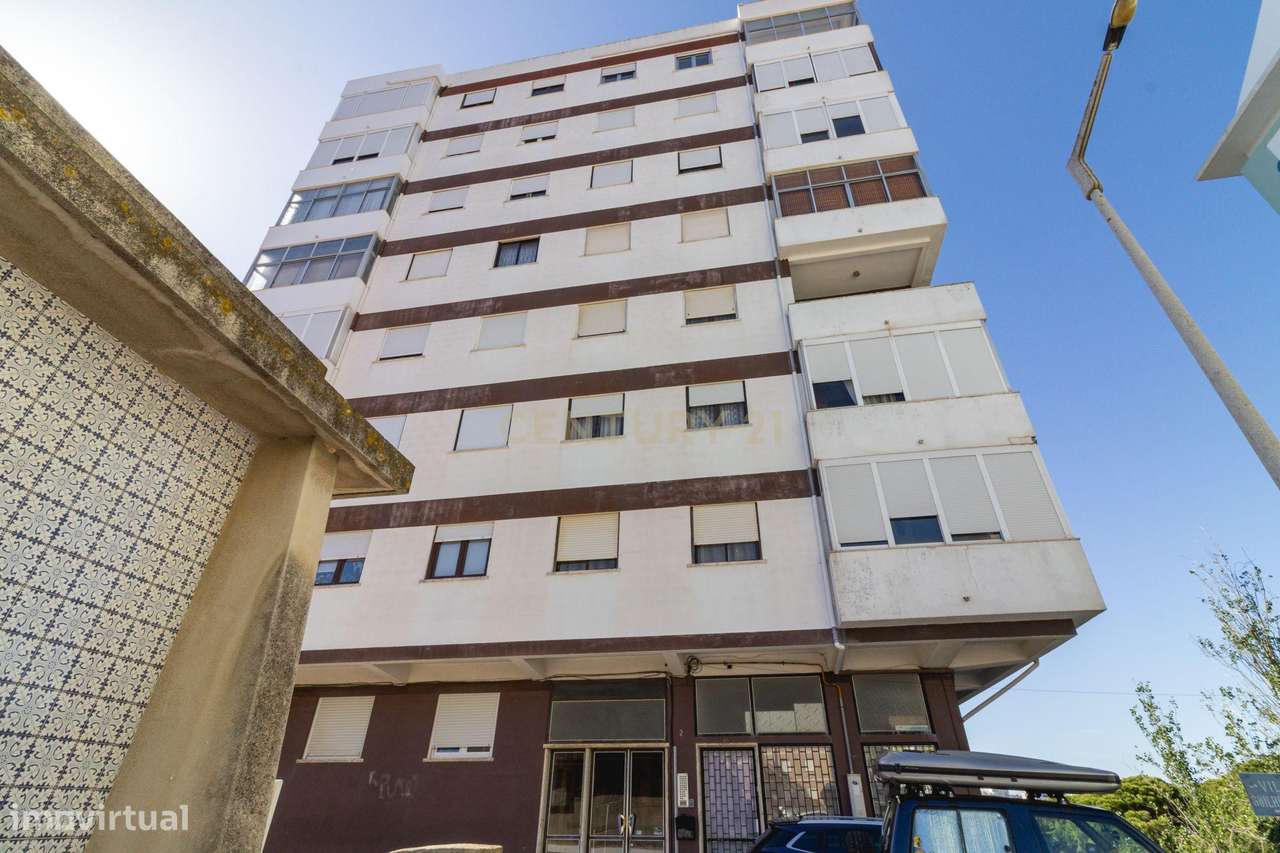 Apartamento T2 na Cova da Piedade com vista panorâmica de 180 graus-20