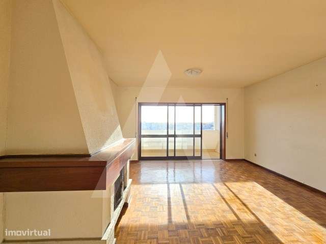 Apartamento T3 com vistas desafogadas no centro de Ílhavo - Grande imagem: 3/37