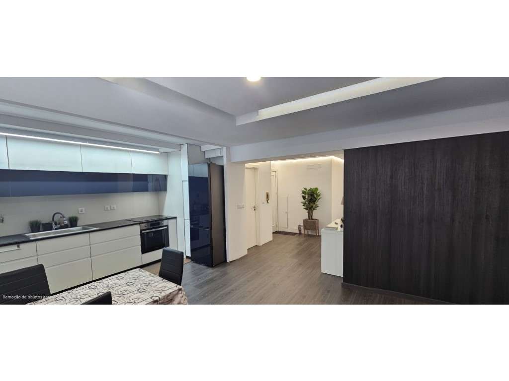 Apartamento T2+1 Remodelado com 2 Suítes e Garagem | Paranhos, Porto-6