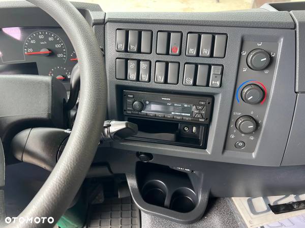 Volvo FE 320 4x2 - 11