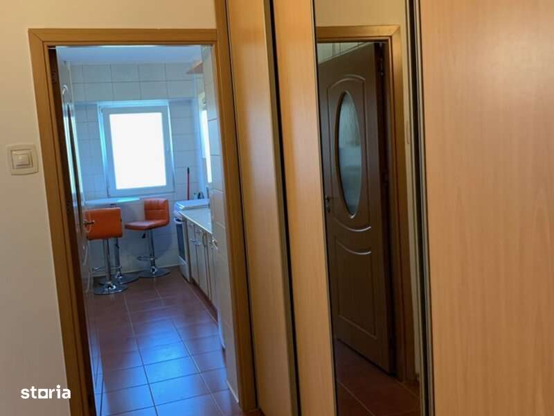 Garsoniera de inchiriat | Vitan Mall | 40 mp | Lift | Autobuz si Metro - Imagine principală: 5/6