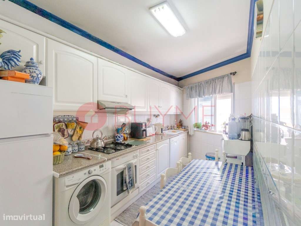 Apartamento T2 em Quarteira com Vista Mar a Poucos Passos da Praia-7
