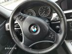 BMW Seria 3 318i - 25