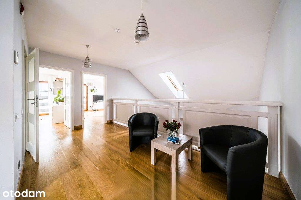 Dom Nad Jeziorem 6 pok. 214m2 garaż pompa ciepła + fotowoltaika-8