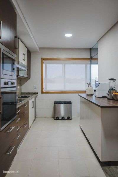 Apartamento T2+1 em Oliveira do Douro - Grande imagem: 4/12