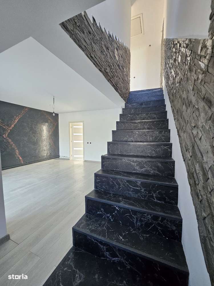 Oferta vanzare parte din duplex P+M Pitesti, 138000 EURO-13