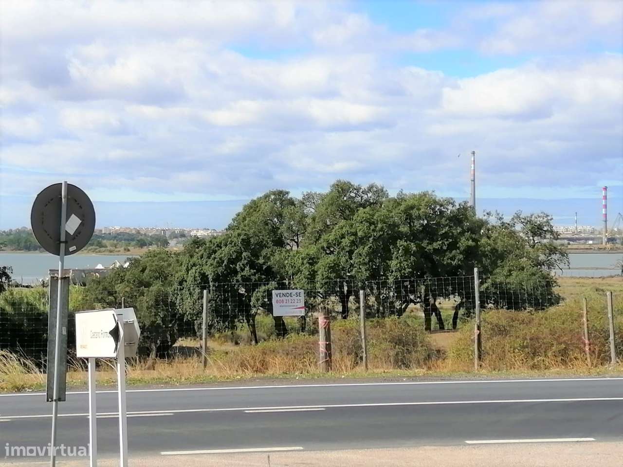 Urban land/Land em Setúbal, Barreiro REF:1643-8