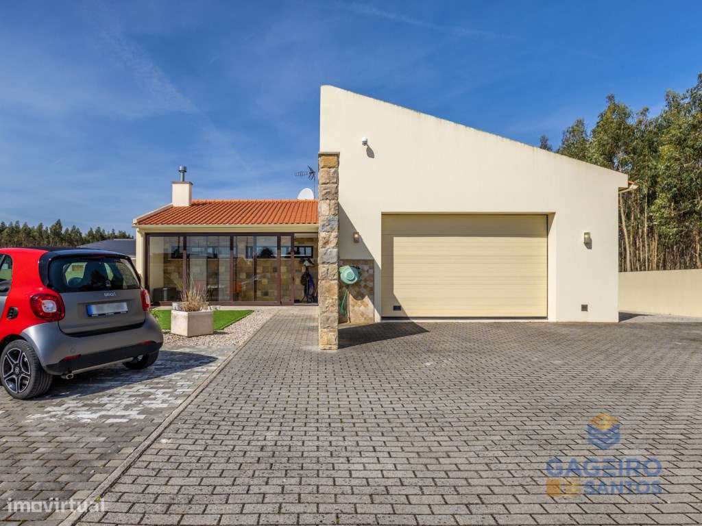 Moradia com piscina e terreno em São Martinho do Porto - Grande imagem: 4/60