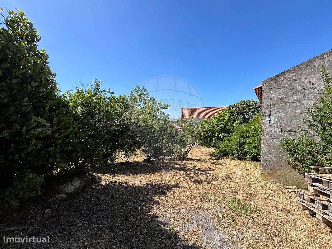 Moradia T2 para venda - Grande imagem: 2/12