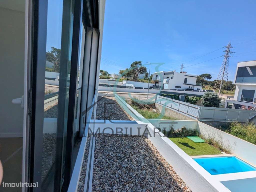 Moradia T3 com acabamentos de Luxo e Piscina - Quinta da Amizade-49