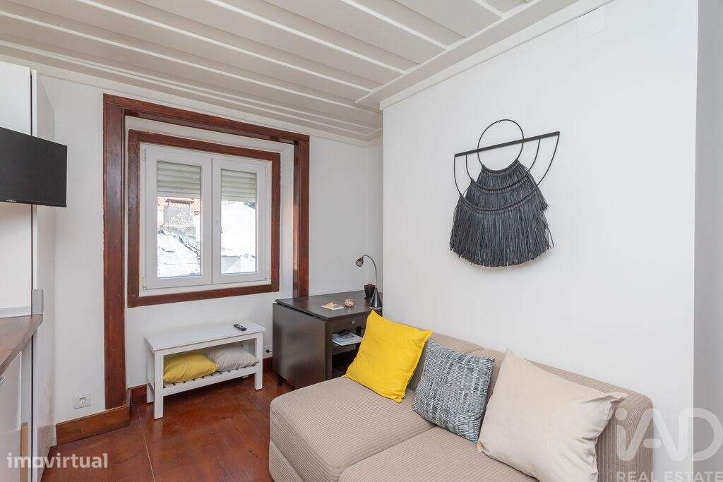 Apartamento T2 em Santa Maria Maior - Grande imagem: 2/17