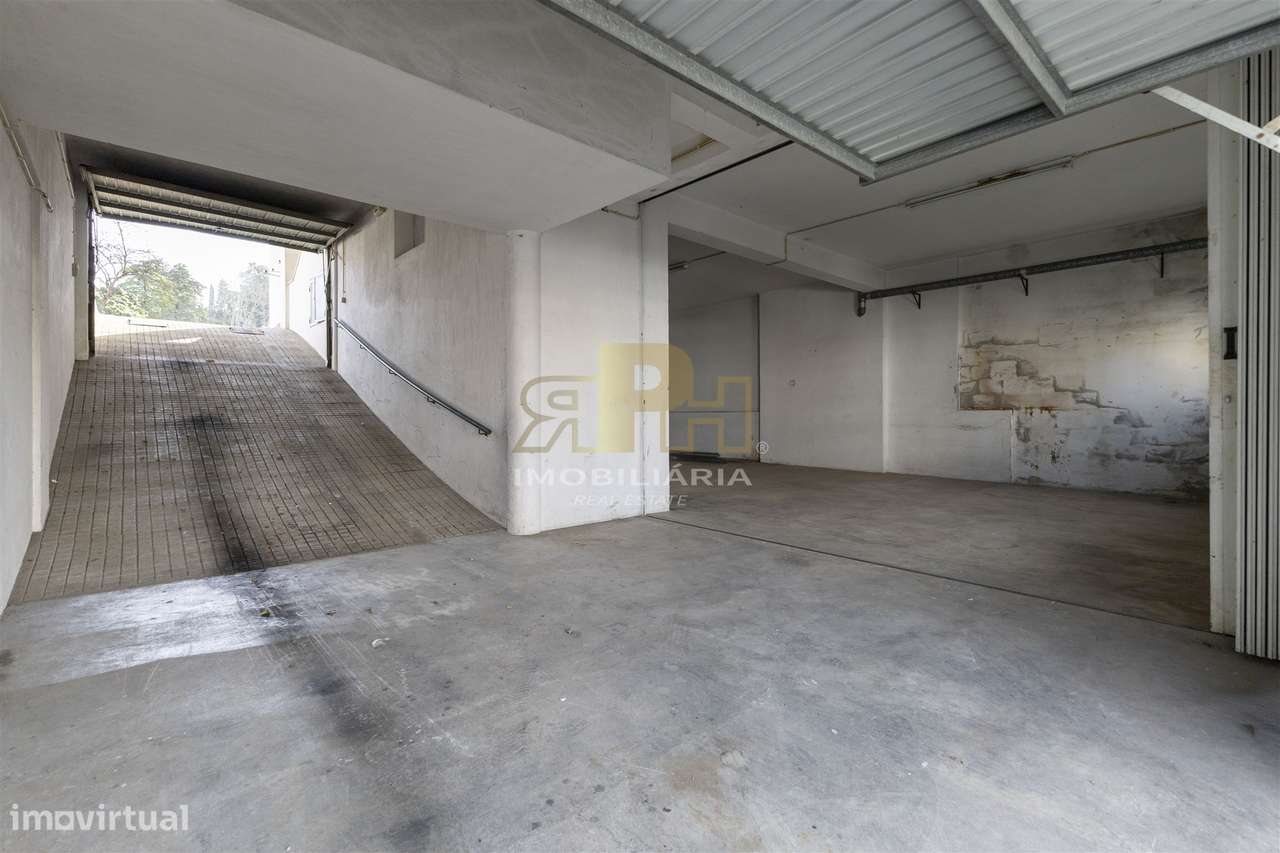 Garagem  Venda em Santarém (Marvila), Santa Iria da Ribeira de Santaré-0