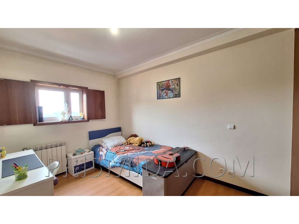 Apartamento T2 condomínio fechado nos Carvalhos (VN Gaia)-10