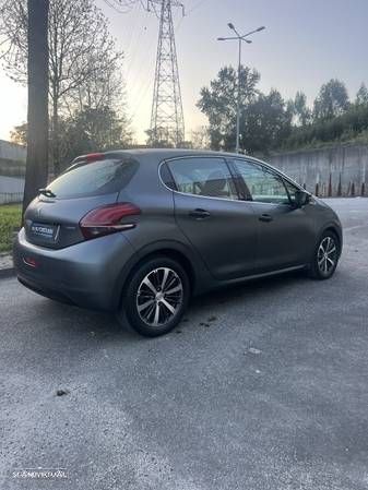 Peugeot 208 1.6 BlueHDi Allure - 8