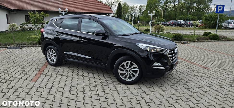 Hyundai Tucson blue 1.7 CRDi 2WD Passion Plus - 2