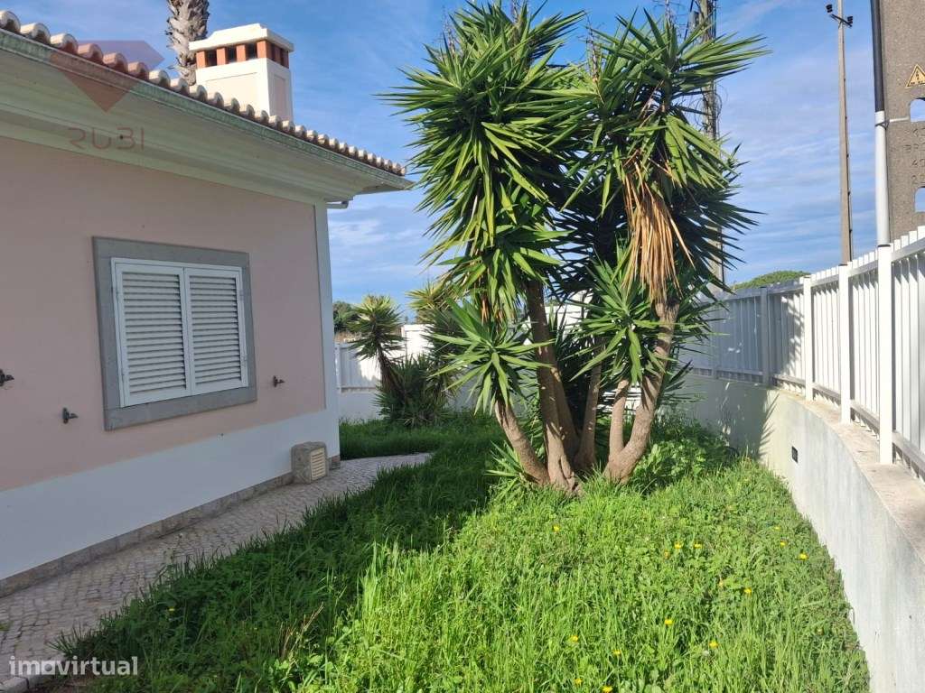 Moradia Exclusiva em Sesimbra-43