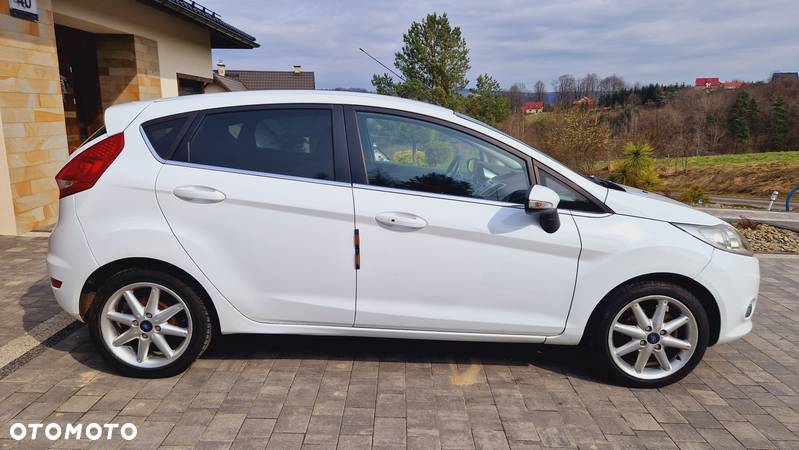 Ford Fiesta 1.4 Titanium - 5