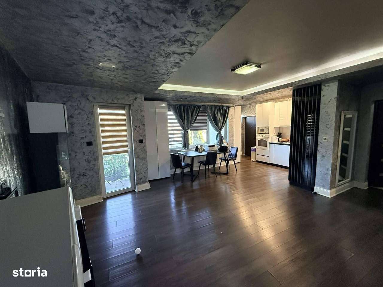 Apartament de vanzare zona Drumul Tarpiului-1