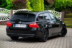 BMW Seria 3 318d Touring - 16
