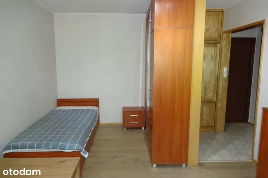 Przytulna kawalerka na Dąbrowie. - Pełny obrazek: 3/8