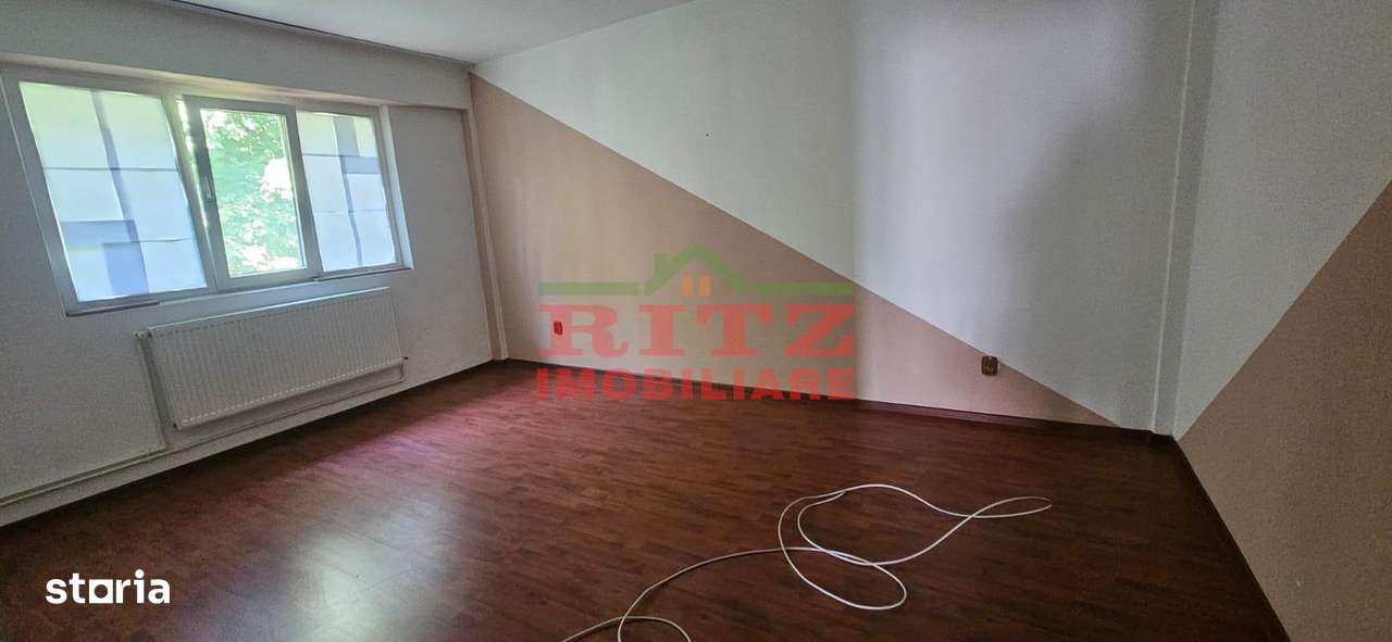 OFERTA!!! Apartament 3 camere  Centru!!!! - Imagine principală: 4/11