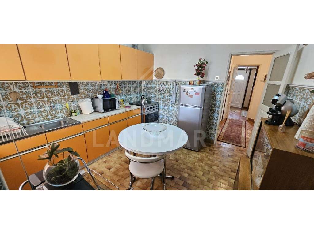 Moradia T6, Centro da Benedita-8
