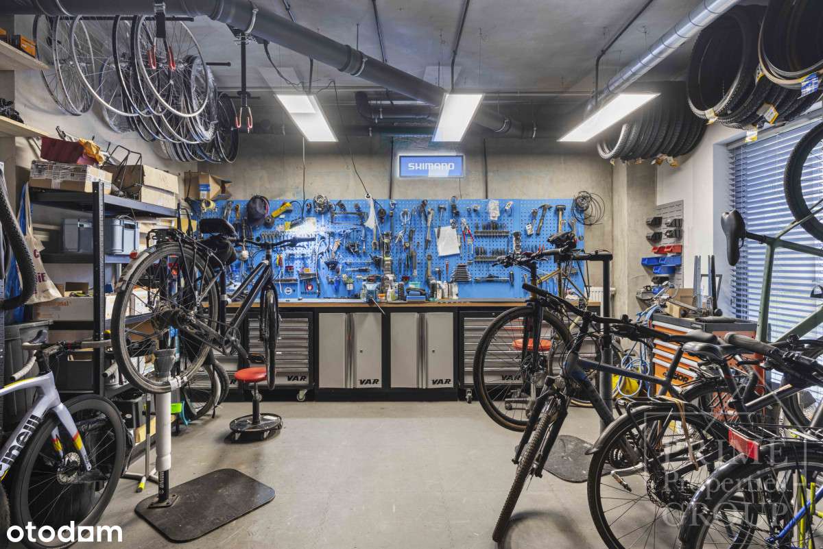 Pl. Grunwaldzki Polaka Lokal Usługowy 89m2-8