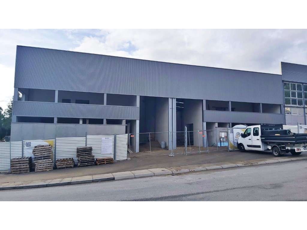 Armazéns novos na Zona Industrial da Carriça - Grande imagem: 2/10