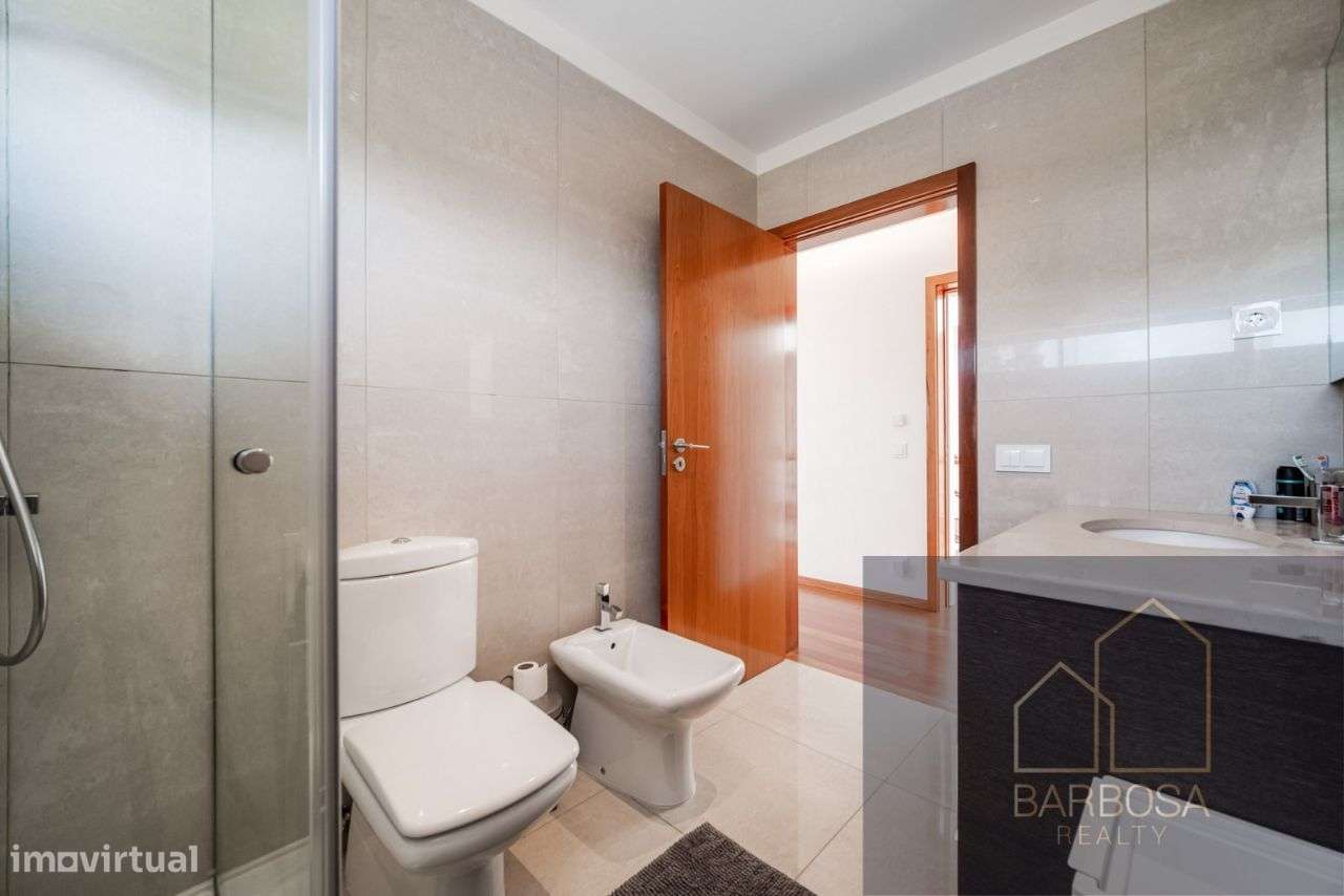 V5 Maia - 4 suites - 4 frentes - Luxo, privacidade e tranquilidade!-26