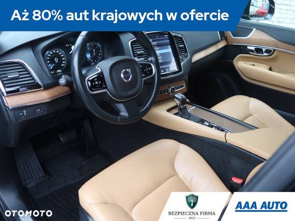 Volvo XC 90 - 21